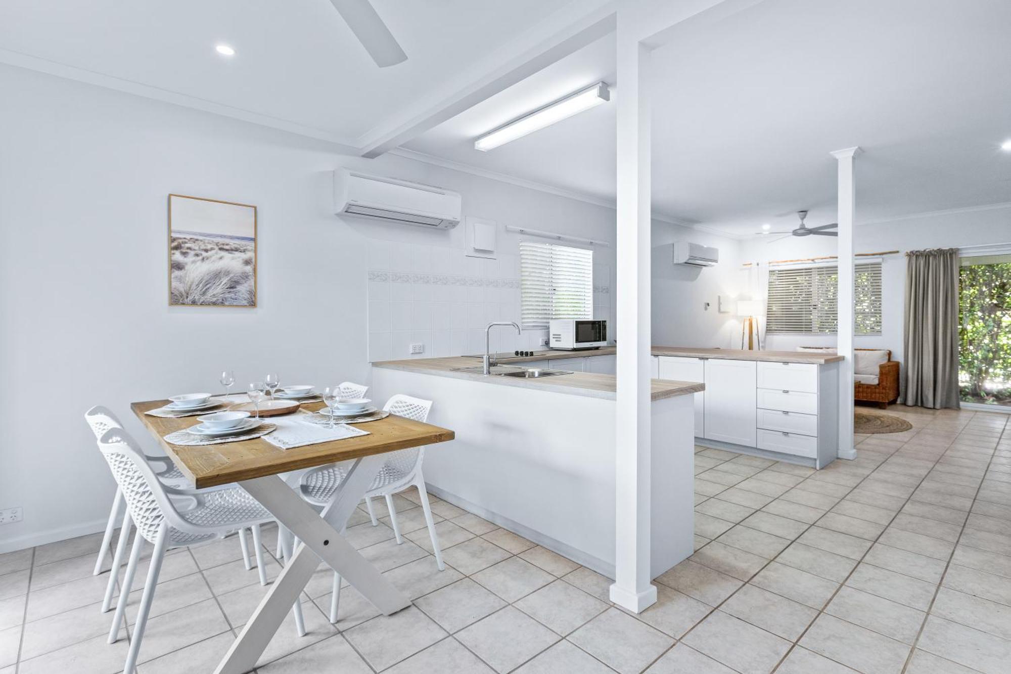 Cable Beachside Villas Broome Buitenkant foto