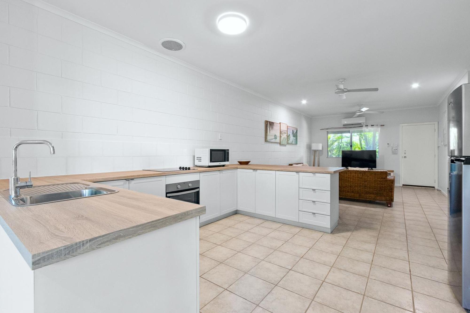 Cable Beachside Villas Broome Buitenkant foto